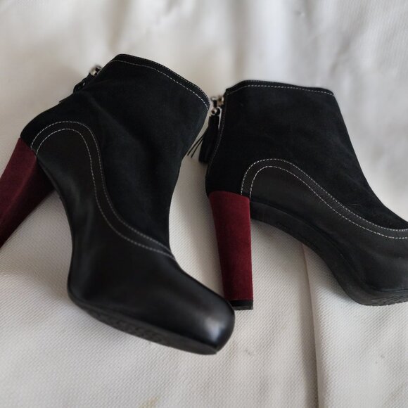 Hush Puppies leather suede booties SZ 8.5 - Picture 1 of 13